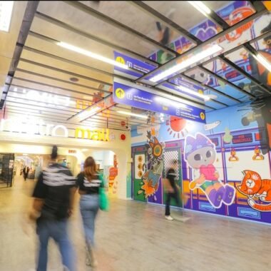 Apichatpong Weerasethakul: Exploring the Boundaries of Cinema and Art artists