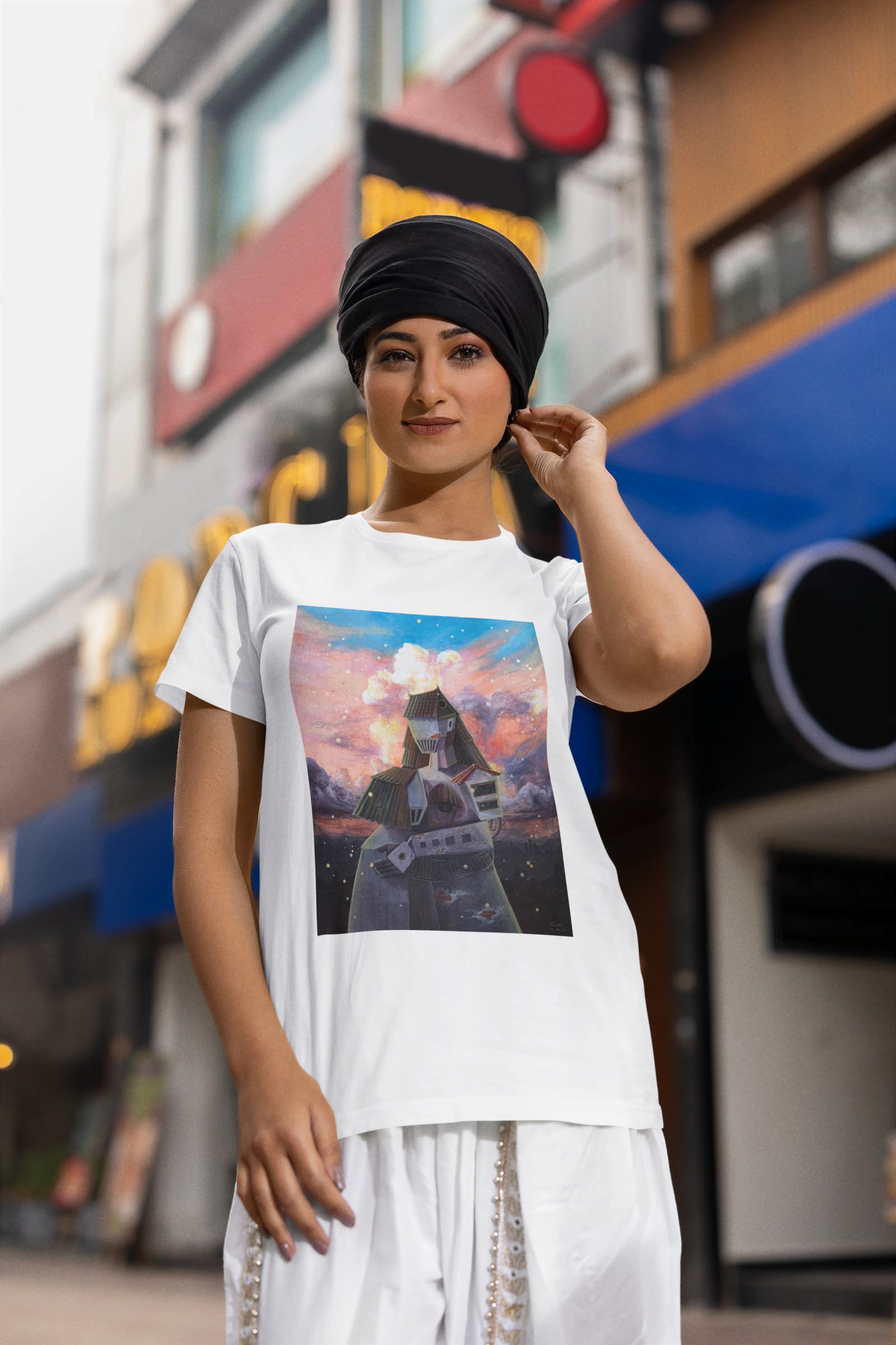 scott-international-tee-mockup-of-a-woman-with-a-turban-posing-on-the-street-m38694